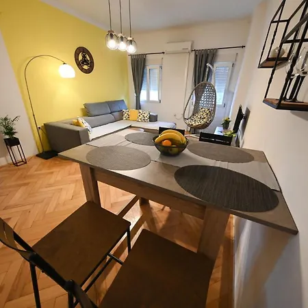 Zara Apartment זאדאר